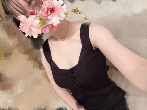 本日20時半まで出勤してます💝